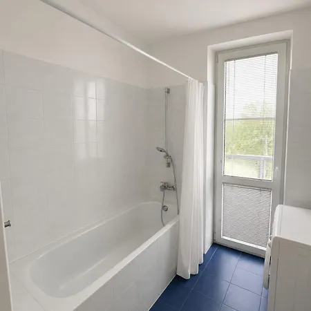 Apartment 2kk Near Prague *