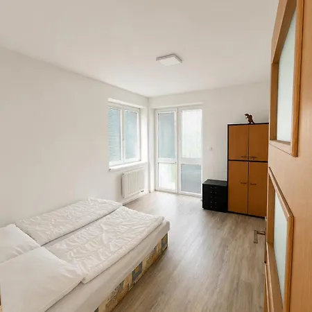 2kk Near Prague Apartment Modletice